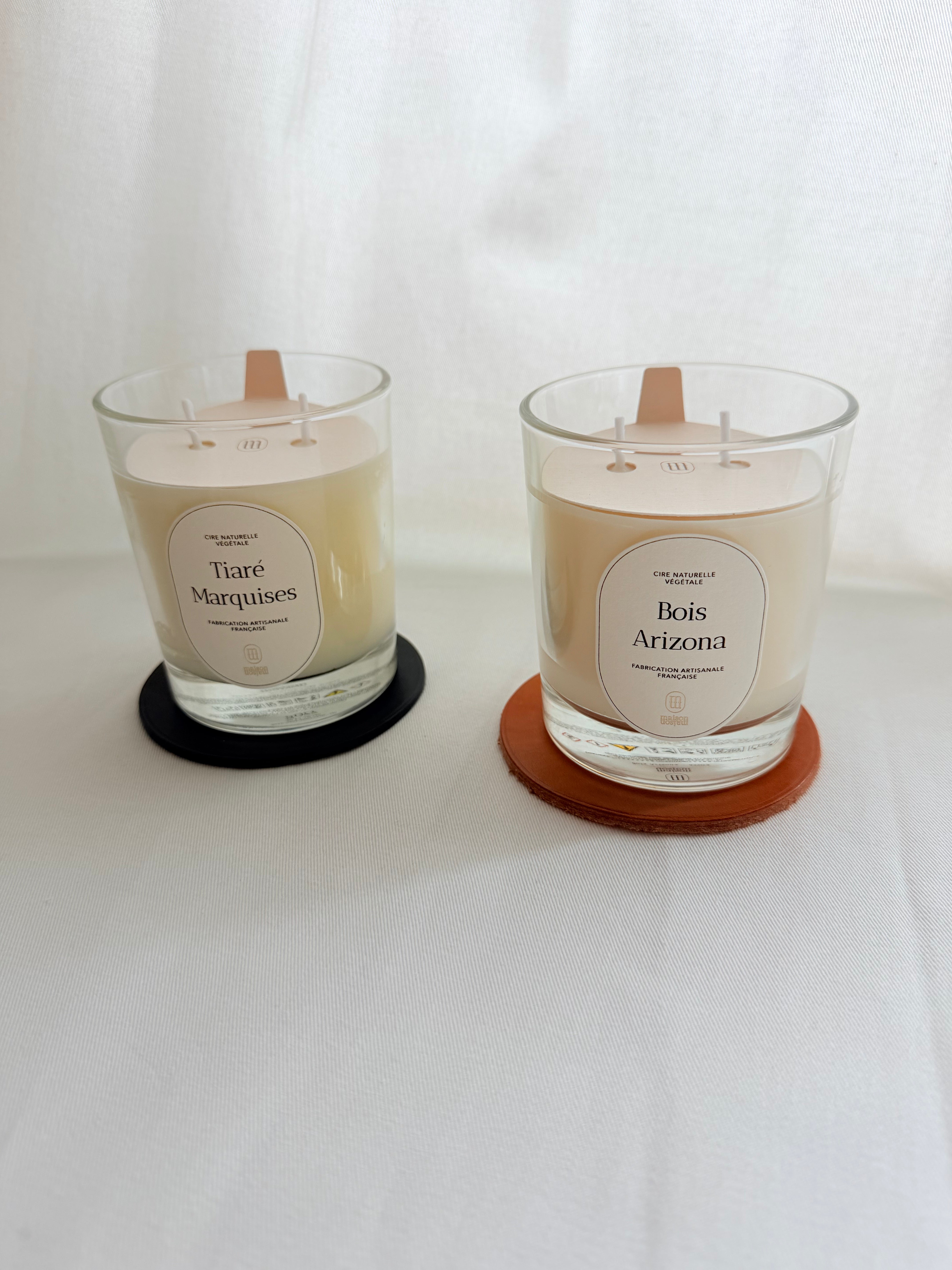 Les 2 bougies 220g "Bois Arizona" & "Tiaré Marquises"