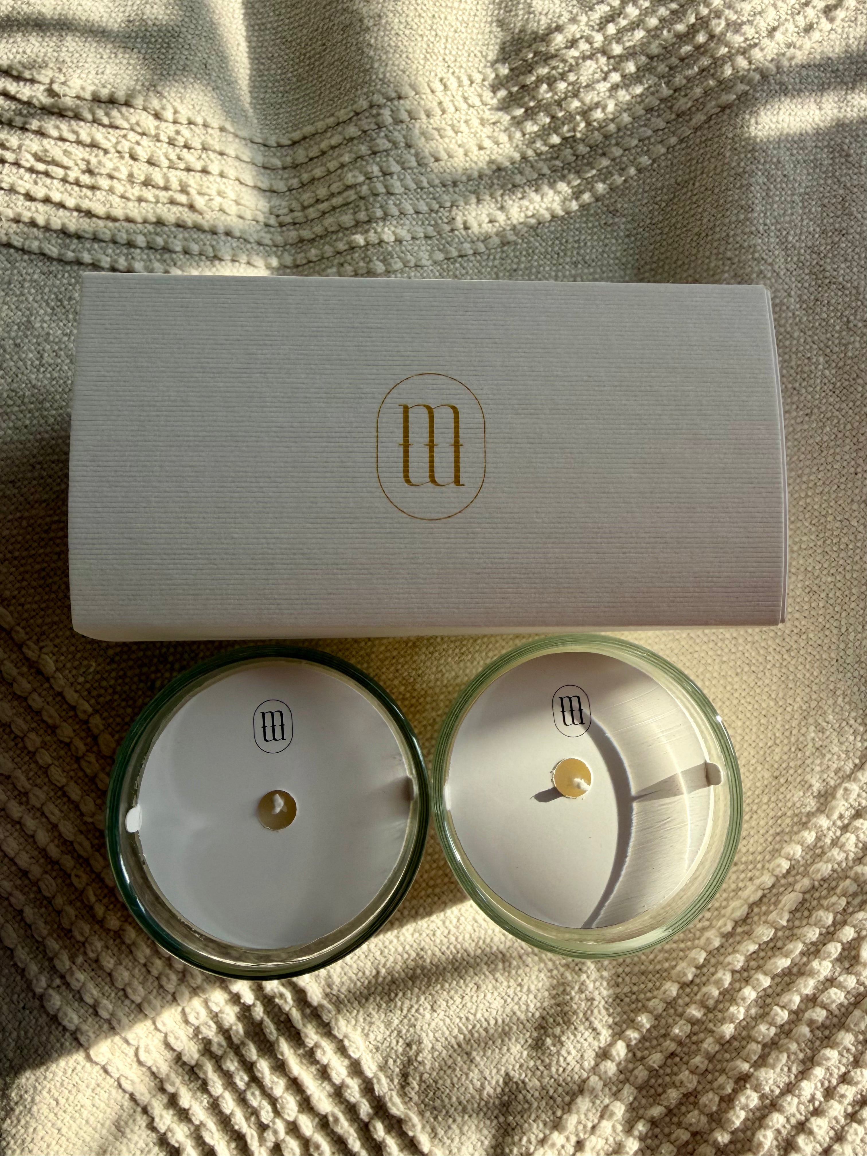 Les 2 coffrets de Deux Bougies