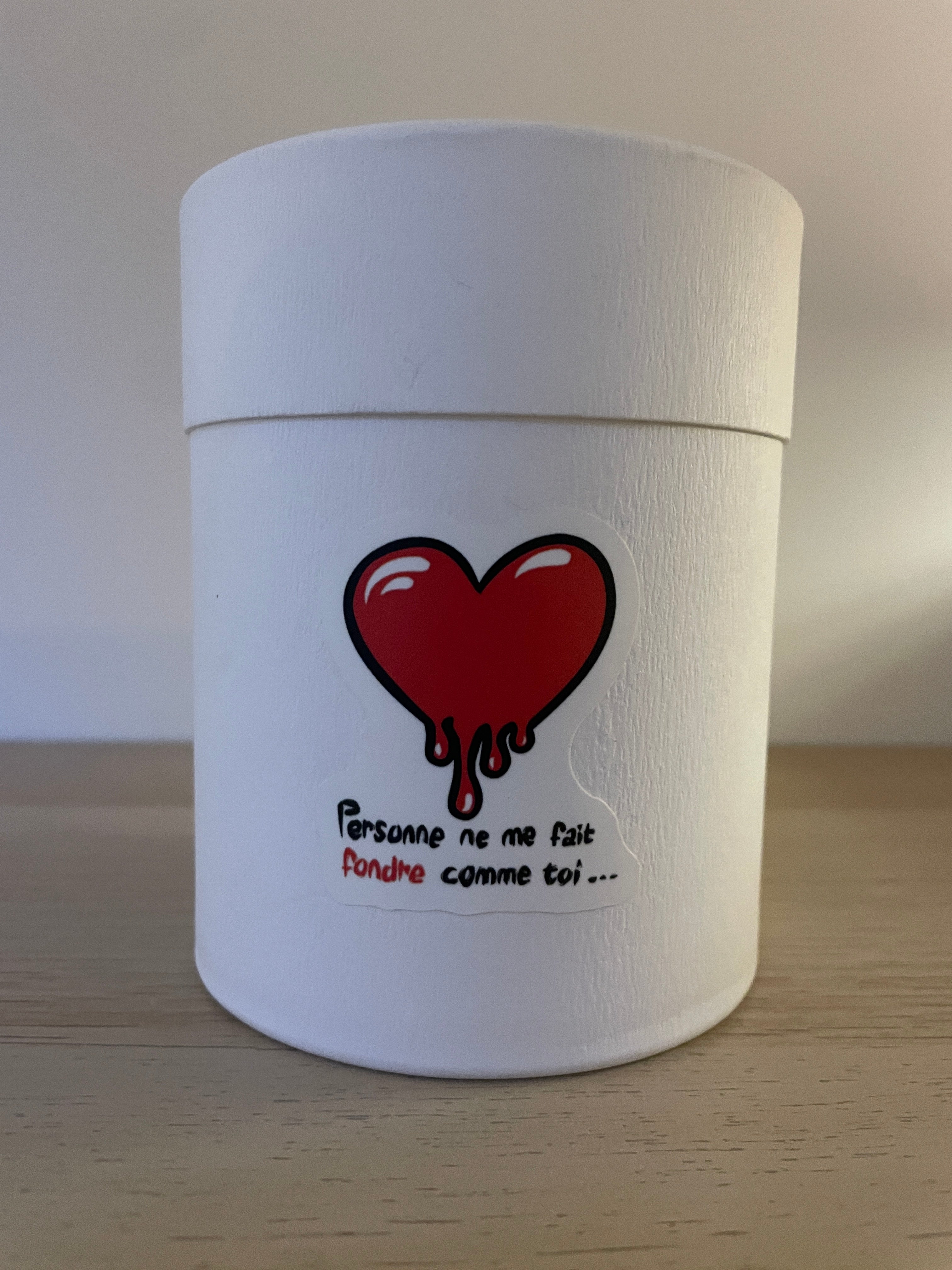 Delgo x MaisonMaison Paris  -  " Full of Love" Bougie 2 mèches 220G