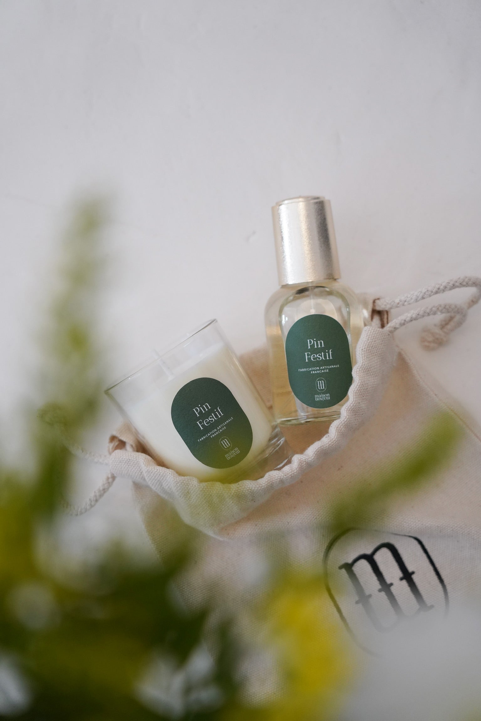 Set duo Bougie 75g et Parfum de Maison 50ml "Pin Festif"